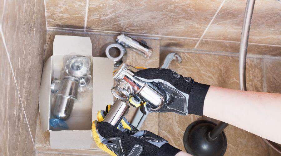 Expert Emergency Roof Repairs services in Cedar, IA